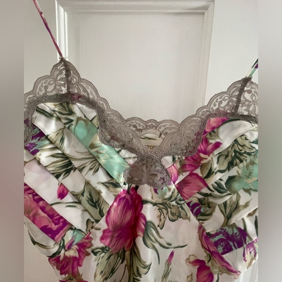 Victoria Secret Slip Printed Dress - Picture 2 of 6